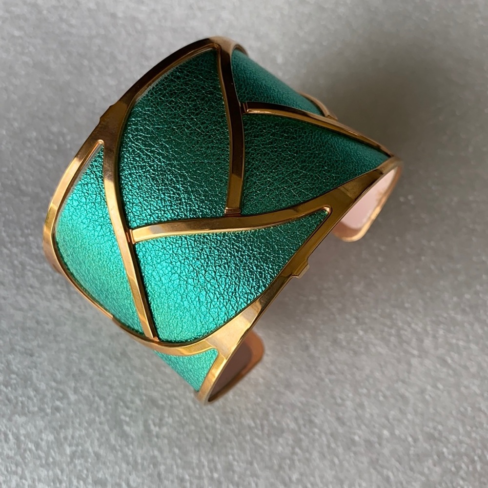 Les Georgettes by Altesse teal leather & rose  gold thick cuff bracelet. 🎁idea!